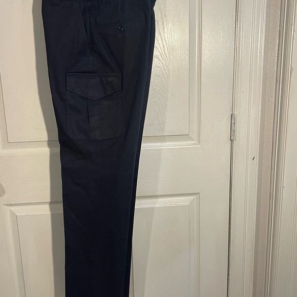 Blauer Men's Navy Cargo Pants - Picture 13 of 13